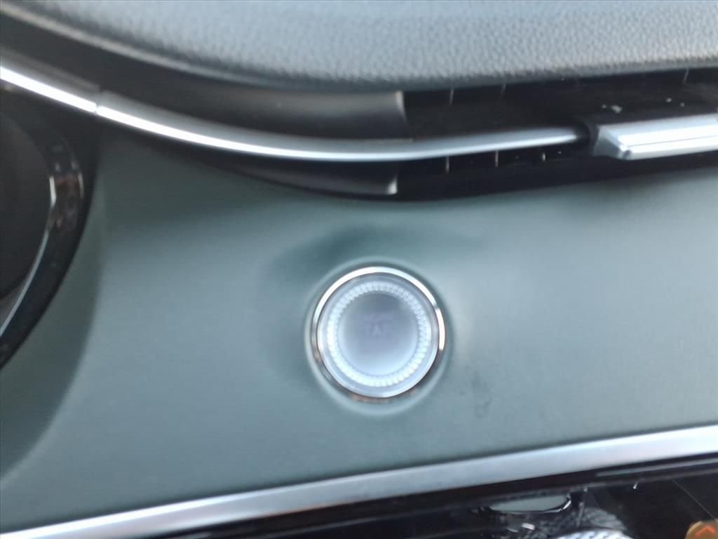 2022 GENESIS GV70 Standard - Photo 25