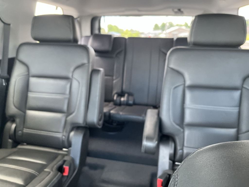 Used 2019 Gray GMC Denali image 22