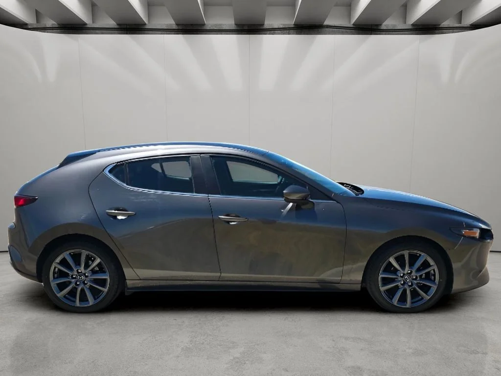 Used 2021 Machine Gray Metallic Mazda Select image 6