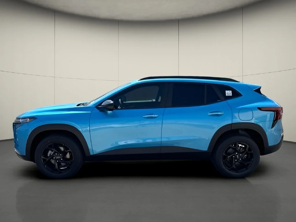 New 2026 Marina Blue Metallic Chevrolet LT image 2