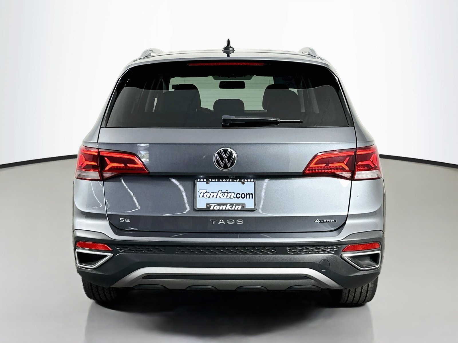 Used 2022 Platinum Gray Metallic Volkswagen 1.5T SE image 7