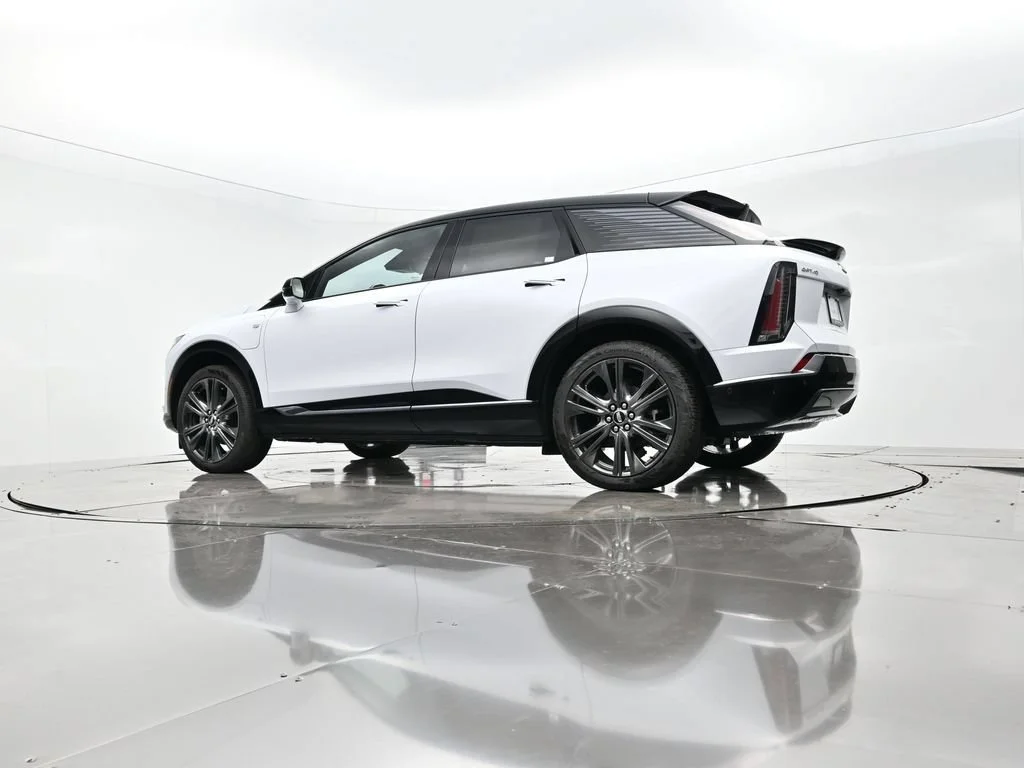 2027 Cadillac OPTIQ Premium Sport - Photo 54