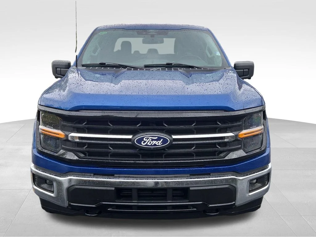 Used 2024 Blue Ford XLT image 22