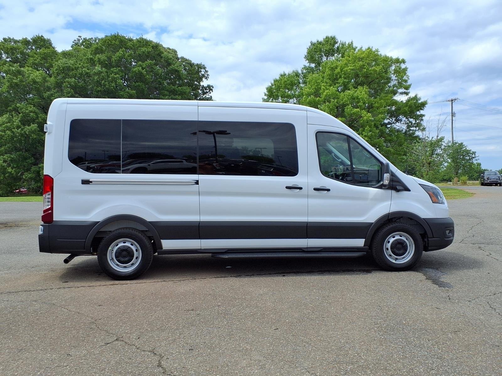 New 2026 Oxford White Ford Passenger Van XL image 10