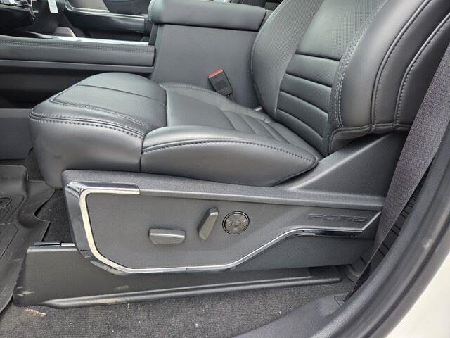 New 2026 Star White Metallic Tri-Coat Ford F-450® Platinum® image 12