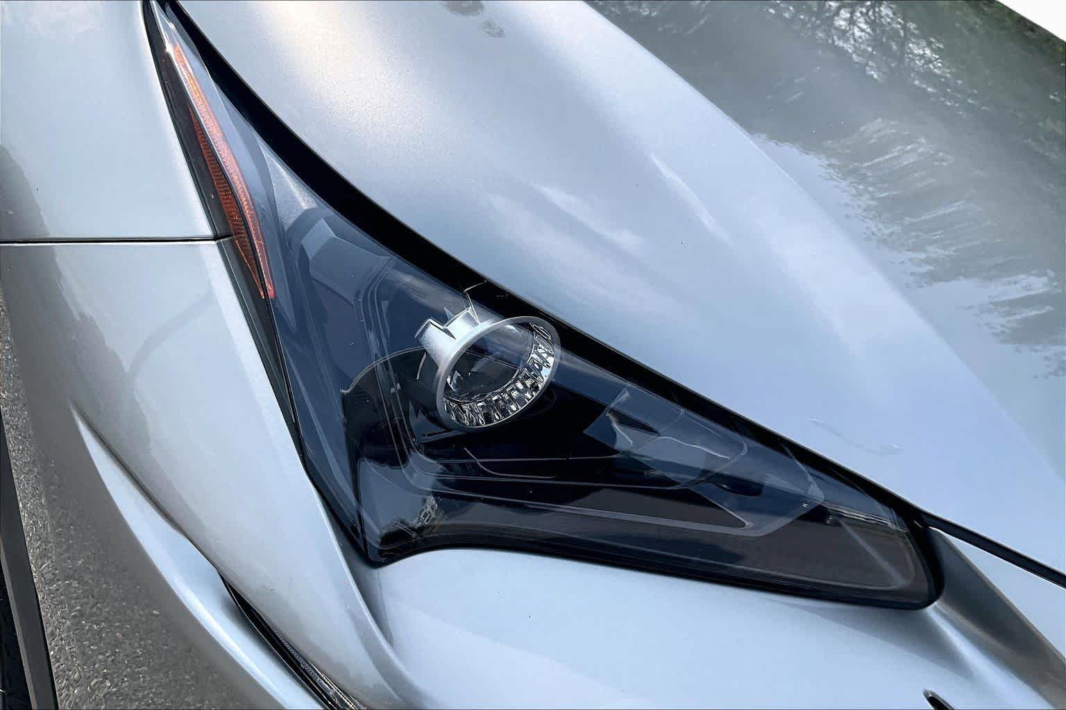 Used 2021 Atomic Silver Lexus F SPORT image 27