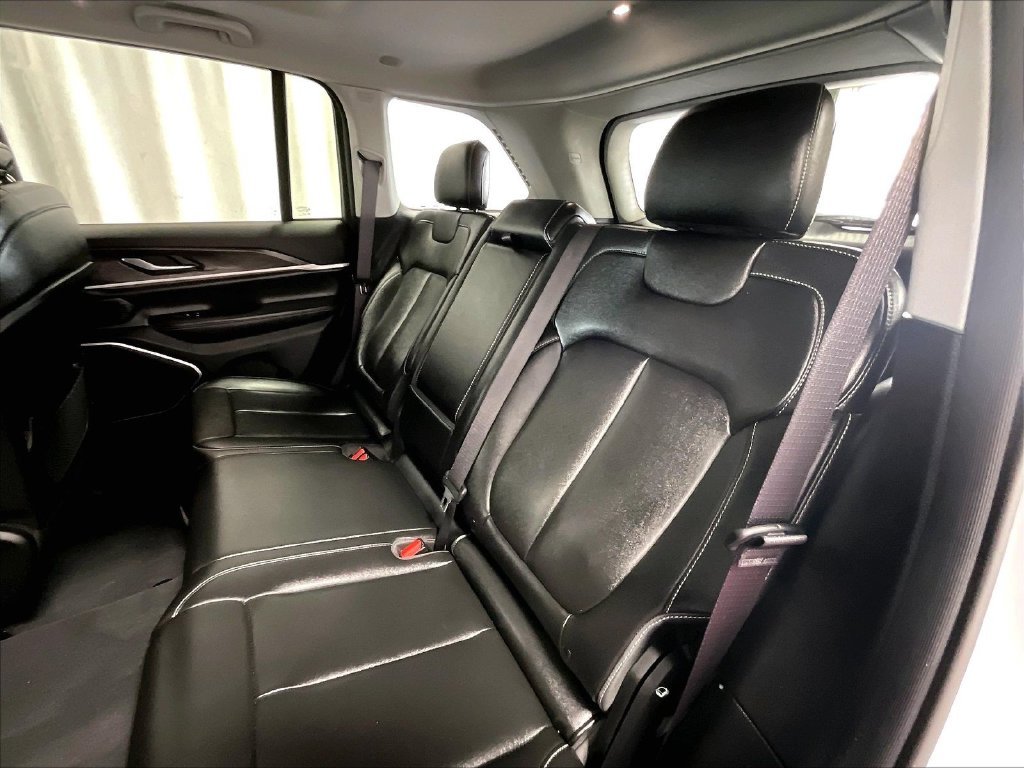 Used 2023 White Jeep 4xe image 15