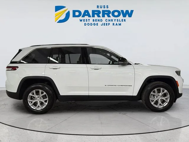 Used 2023 White Jeep Limited image 6