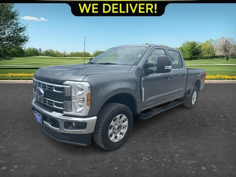 Used 2024 Gray Ford XLT image 1