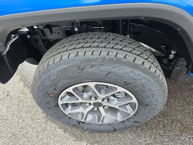 New 2026 Hydro Blue Pearl-Coat Exterior Paint Jeep Sport S image 8