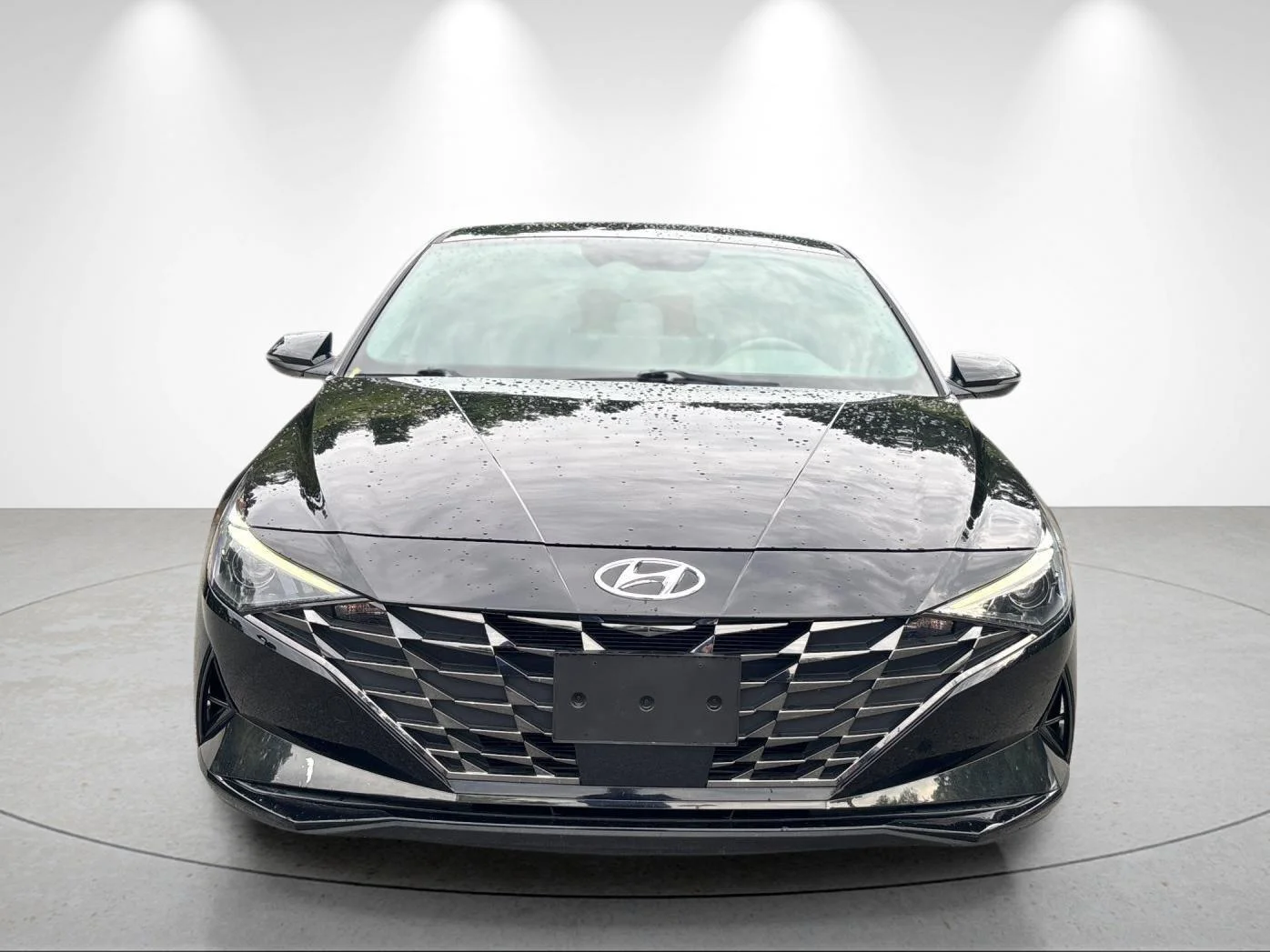Used 2022 Phantom Black Hyundai SEL image 8