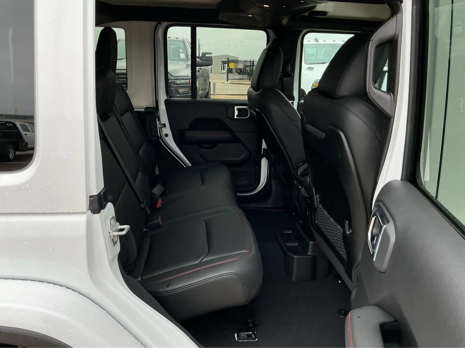 New 2026 Bright White Clearcoat Jeep Rubicon image 19