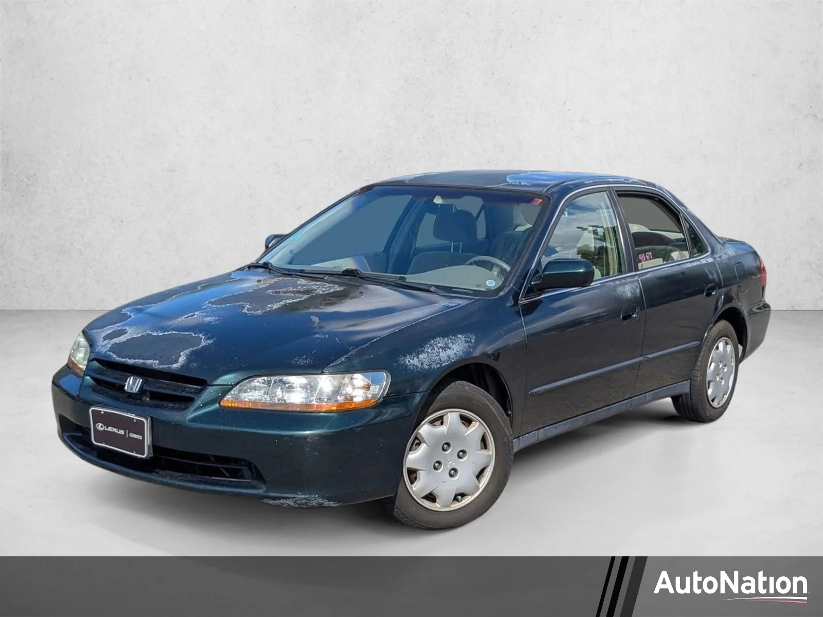 1998 Honda Accord LX 4AT's photo