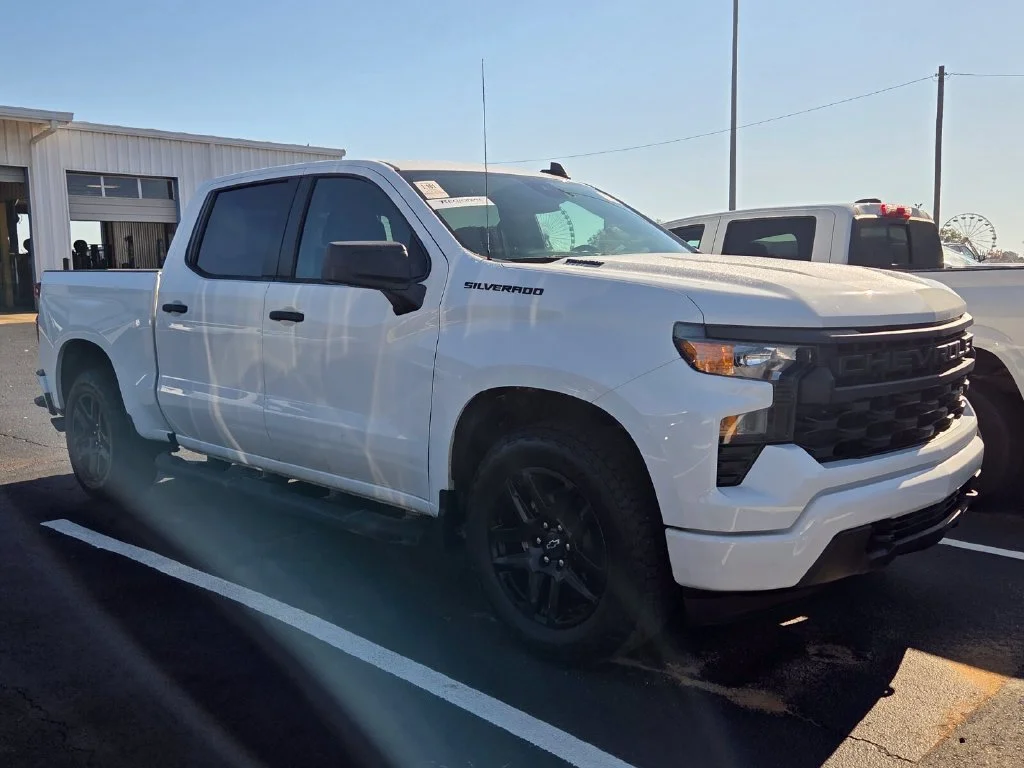 Used 2026 Summit White Chevrolet Custom image 1