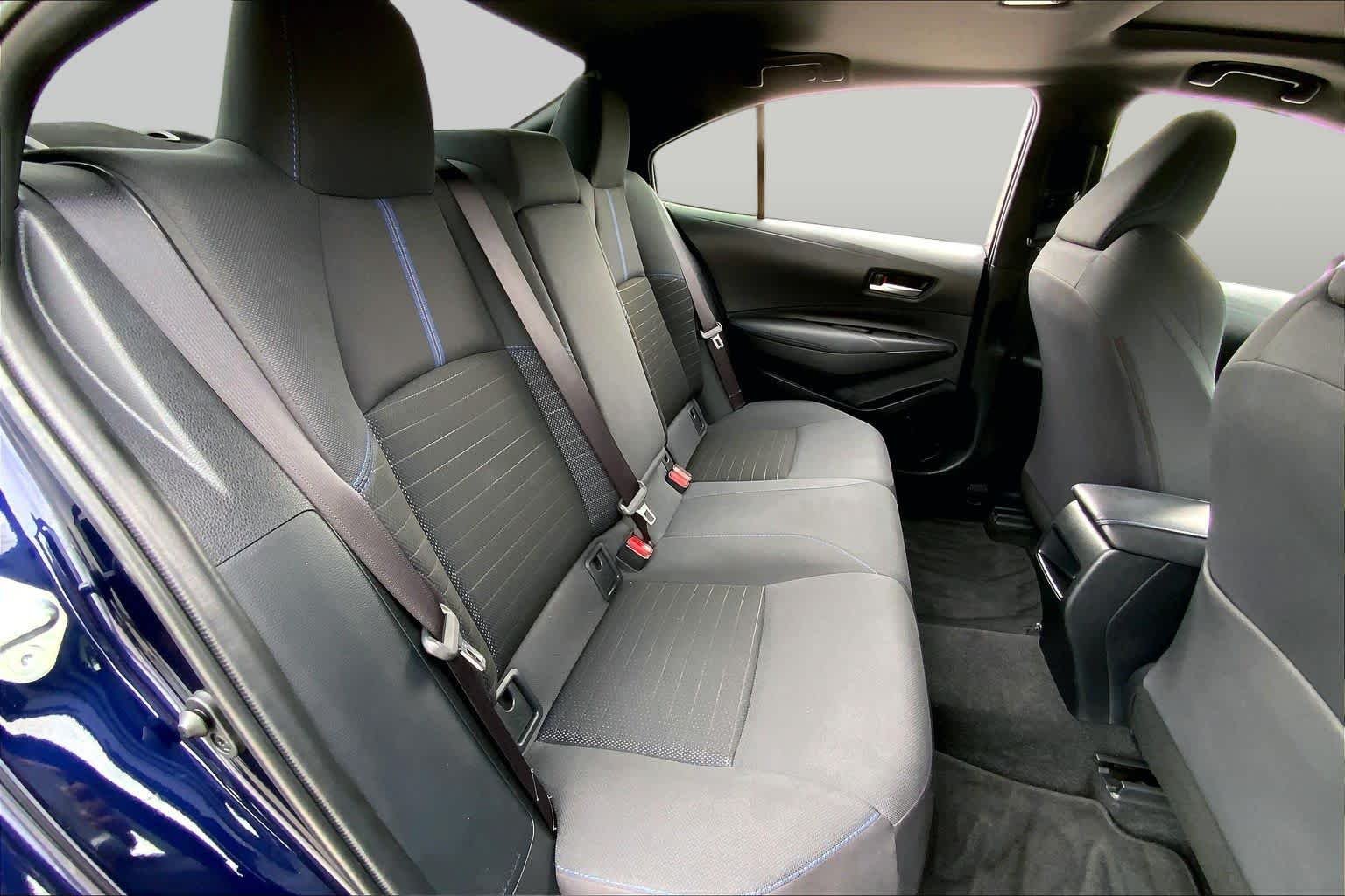 Used 2021 Blueprint Toyota SE image 19