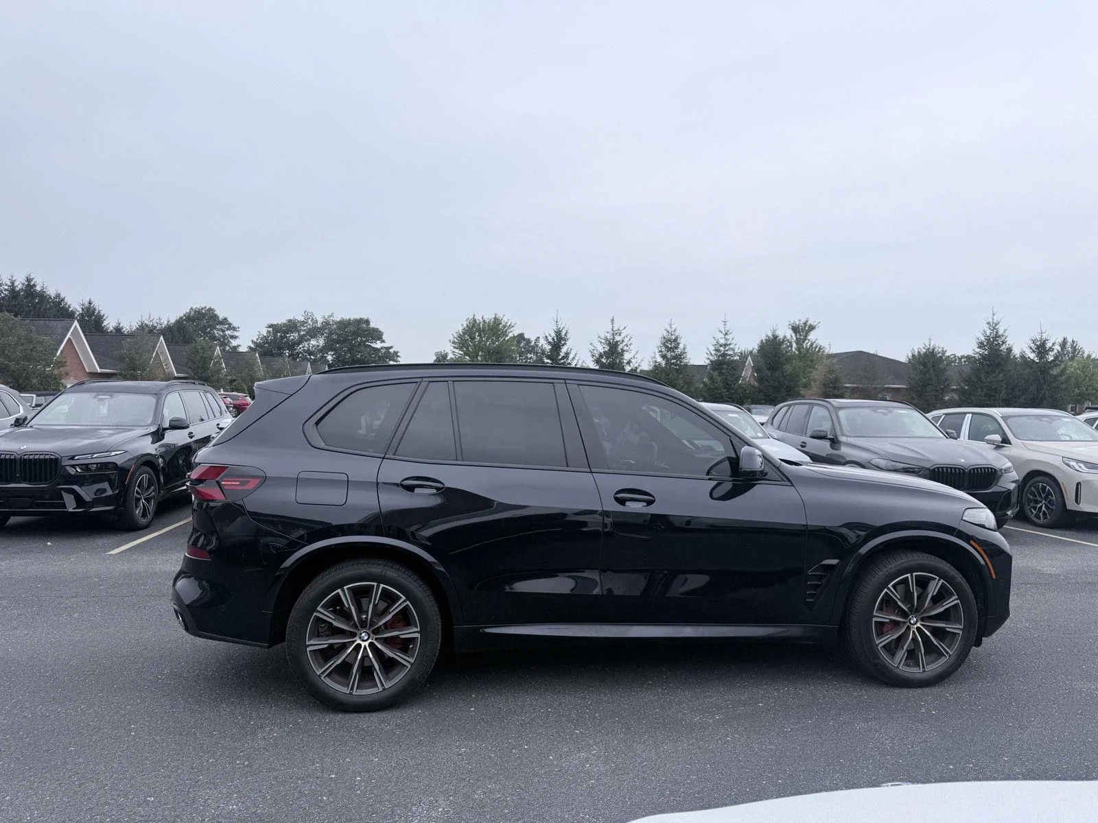 Used 2025 Carbon Black Metallic BMW xDrive40i image 8