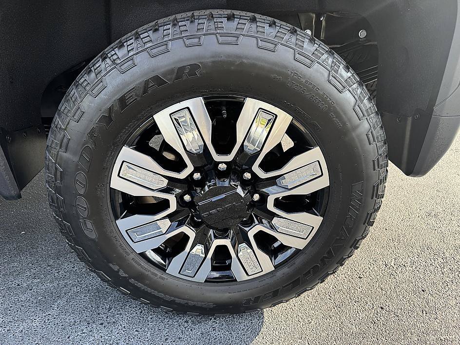 Used 2024 Volcanic Red Tintcoat GMC Denali image 29