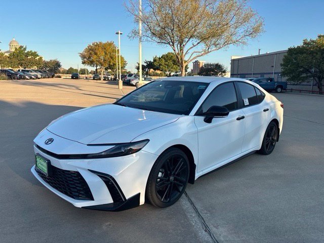 Used 2026 White Toyota SE Nightshade image 1