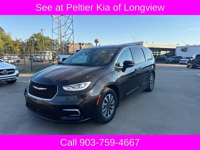 2023 Chrysler Pacifica Hybrid Touring L