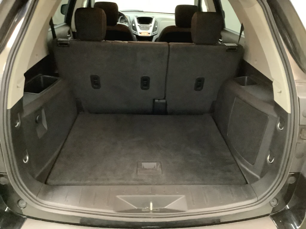 Used 2017 Mosaic Black Metallic Chevrolet LT image 8