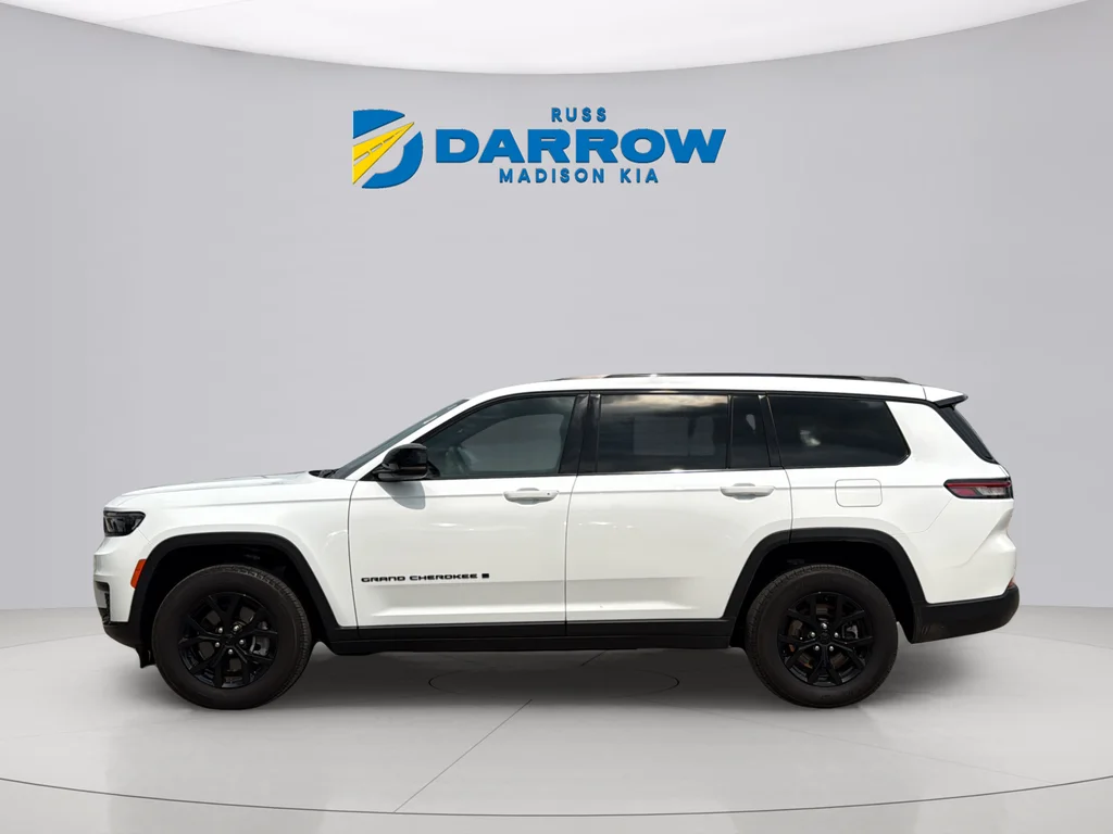 Used 2024 Bright White Clearcoat Jeep Altitude image 2
