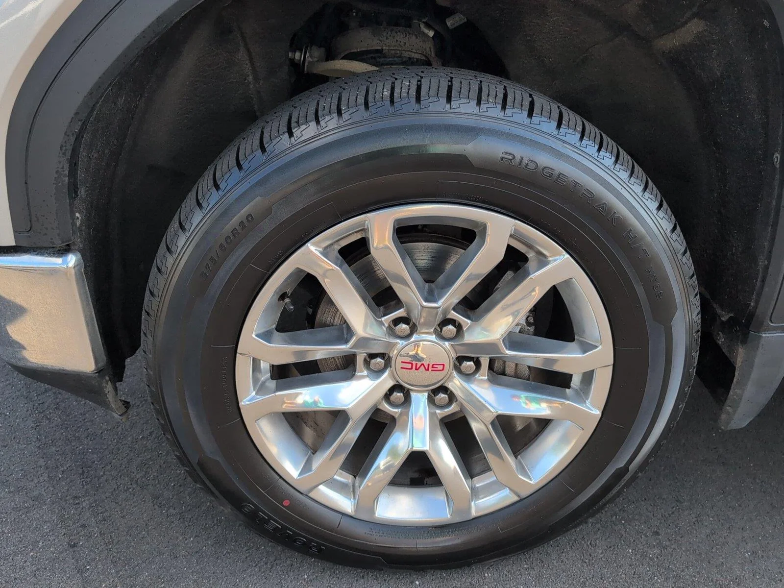 Used 2022 QUICKSILVER METALLIC GMC SLT image 9