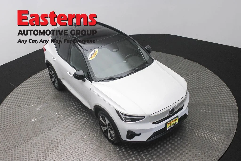 Used 2023 White Volvo Twin Plus image 3