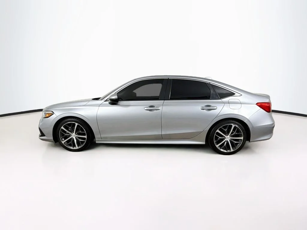 Used 2022  Honda Touring image 4