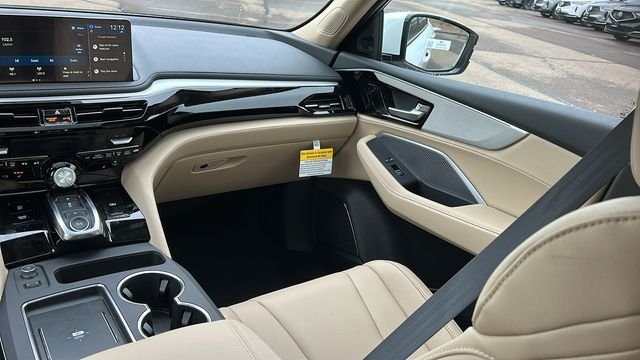 New 2026 Platinum White Pearl Acura Base image 24