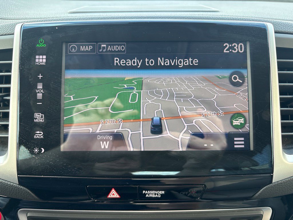 Used 2016 Blue Honda Touring image 21