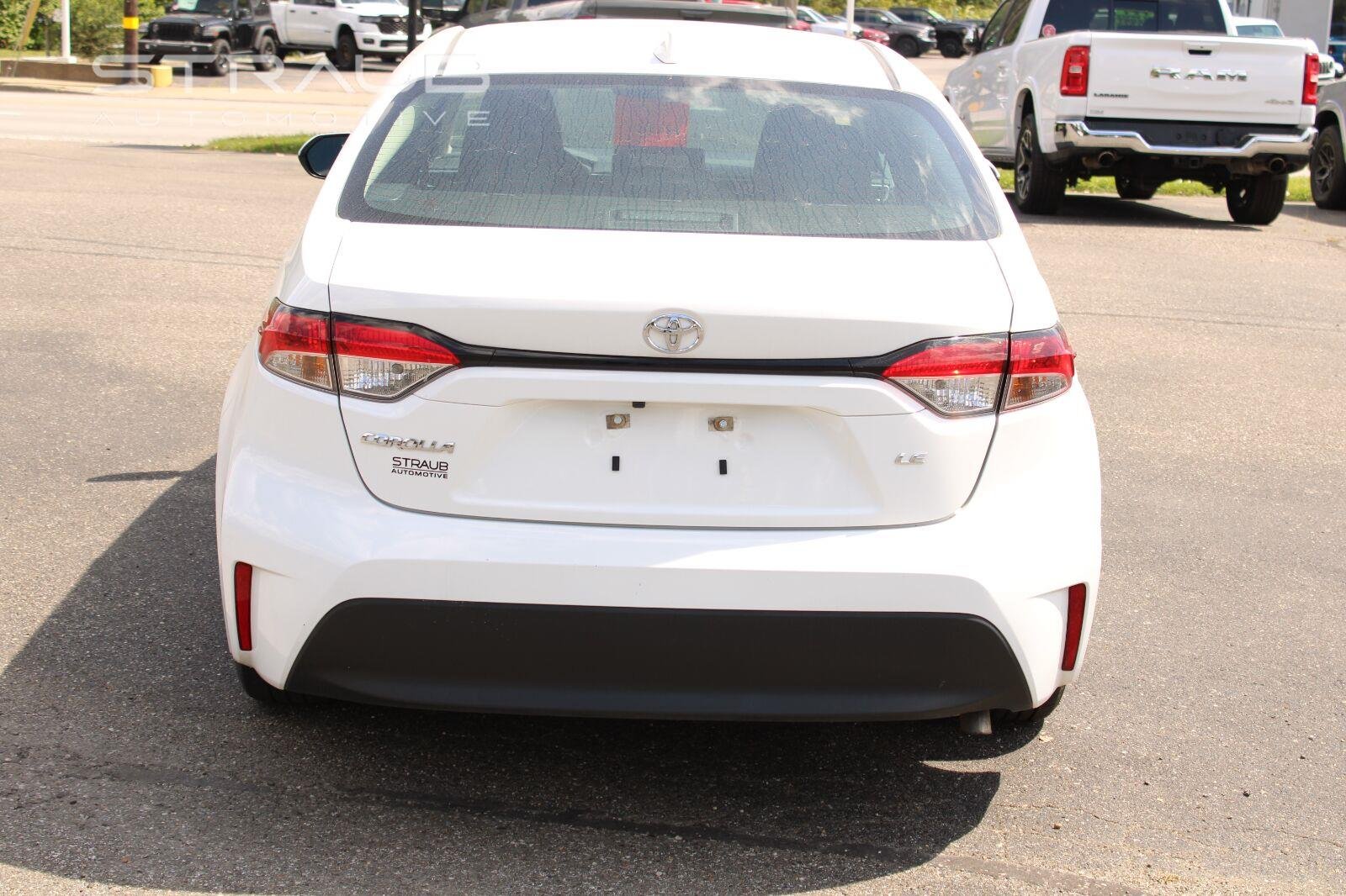 Used 2024 Ice Cap Toyota LE image 7