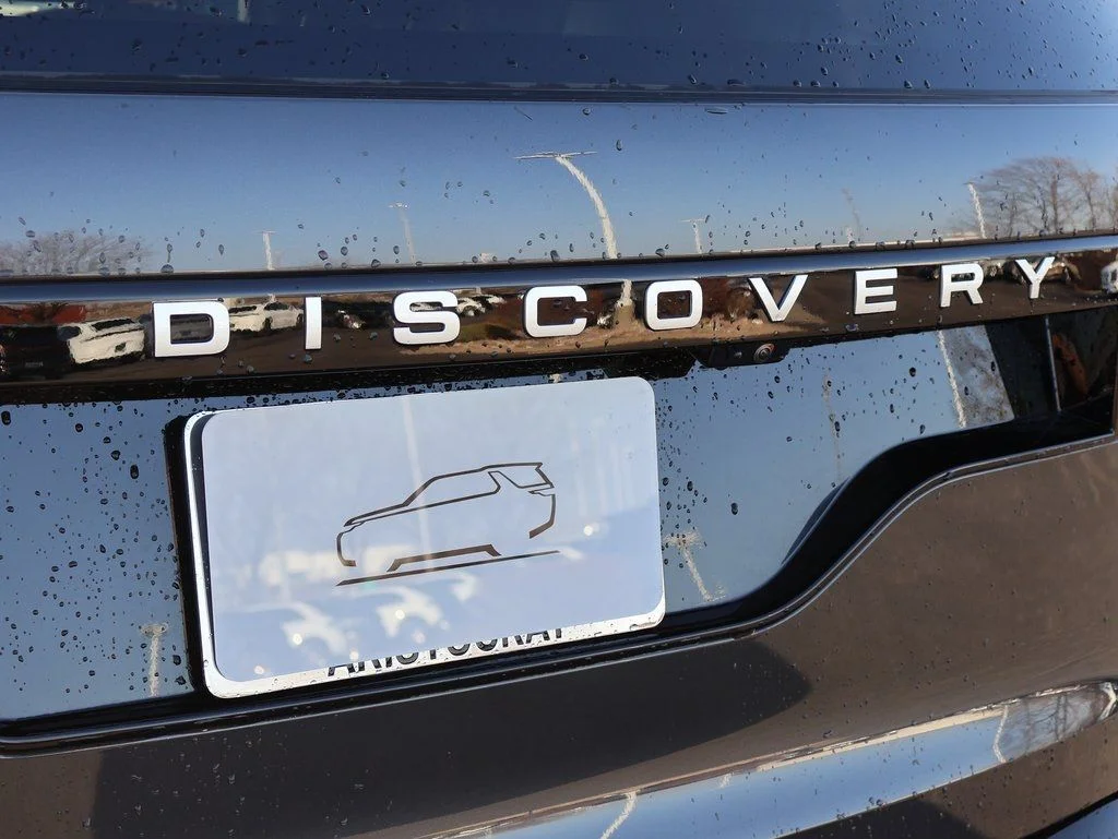 New 2026 Carpathian Grey Land Rover  image 8