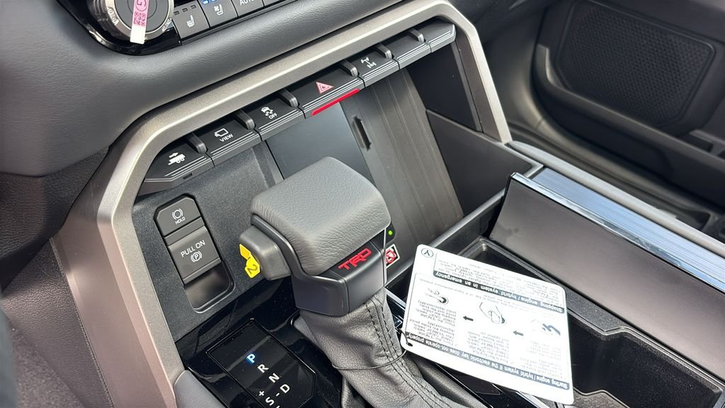 New 2026 Magnetic Gray Metallic Toyota  Platinum image 21