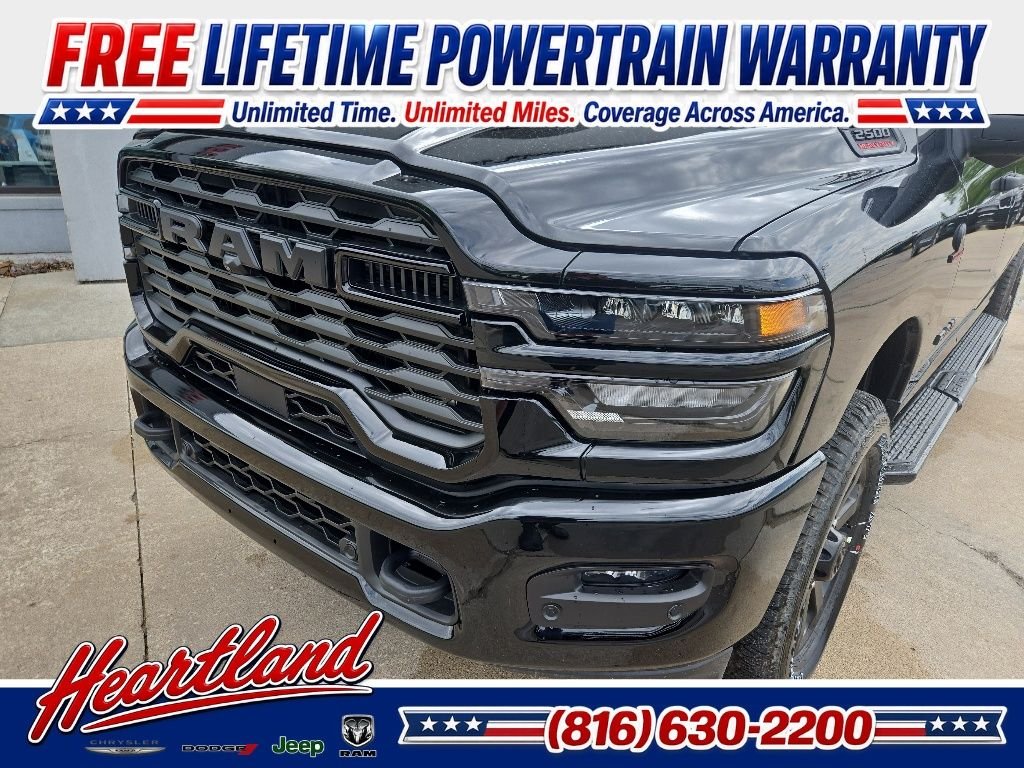 New 2026 Diamond Black Crystal Pearl-Coat Exterior Paint RAM Big Horn image 17