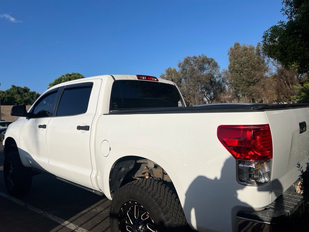 Used 2013 Super White Toyota Grade image 5