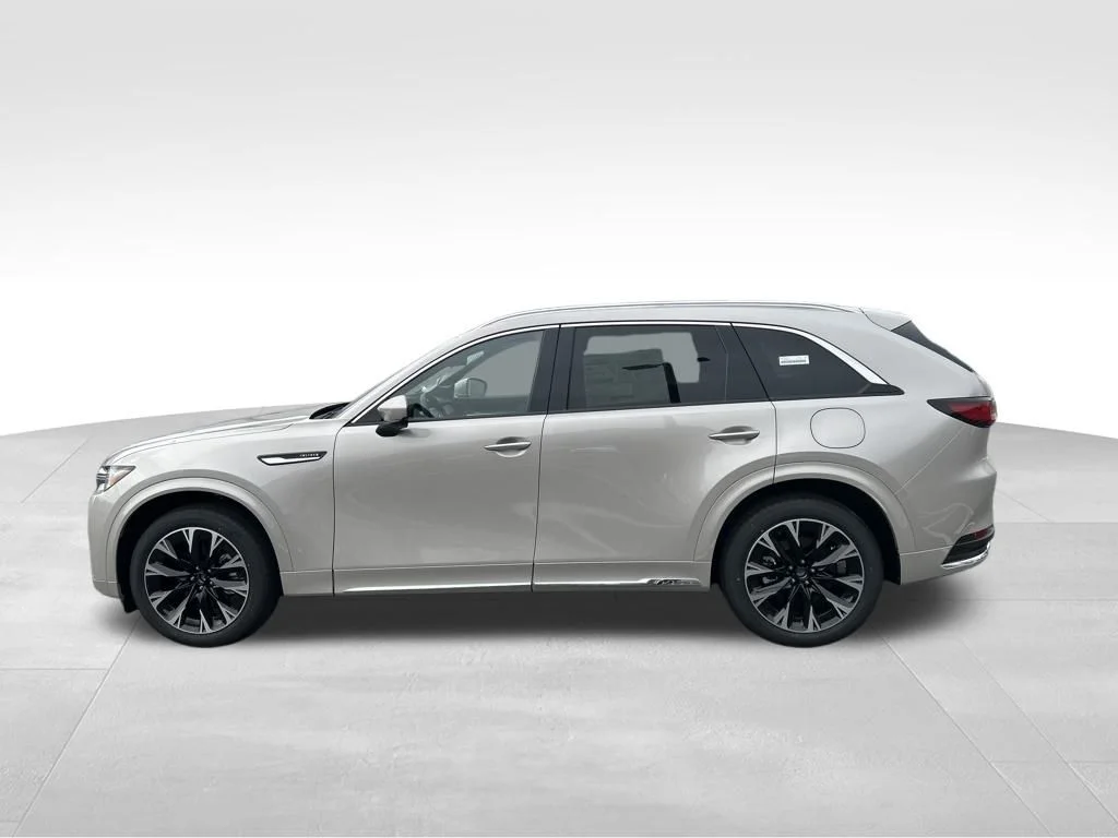 New 2026 Platinum Quartz Metallic Mazda 3.3 Turbo S Premium Plus image 2