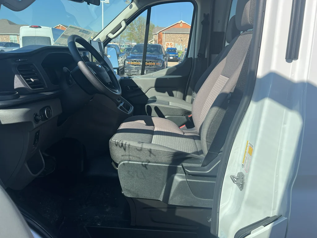 New 2026 Oxford White Ford Cargo Van image 11