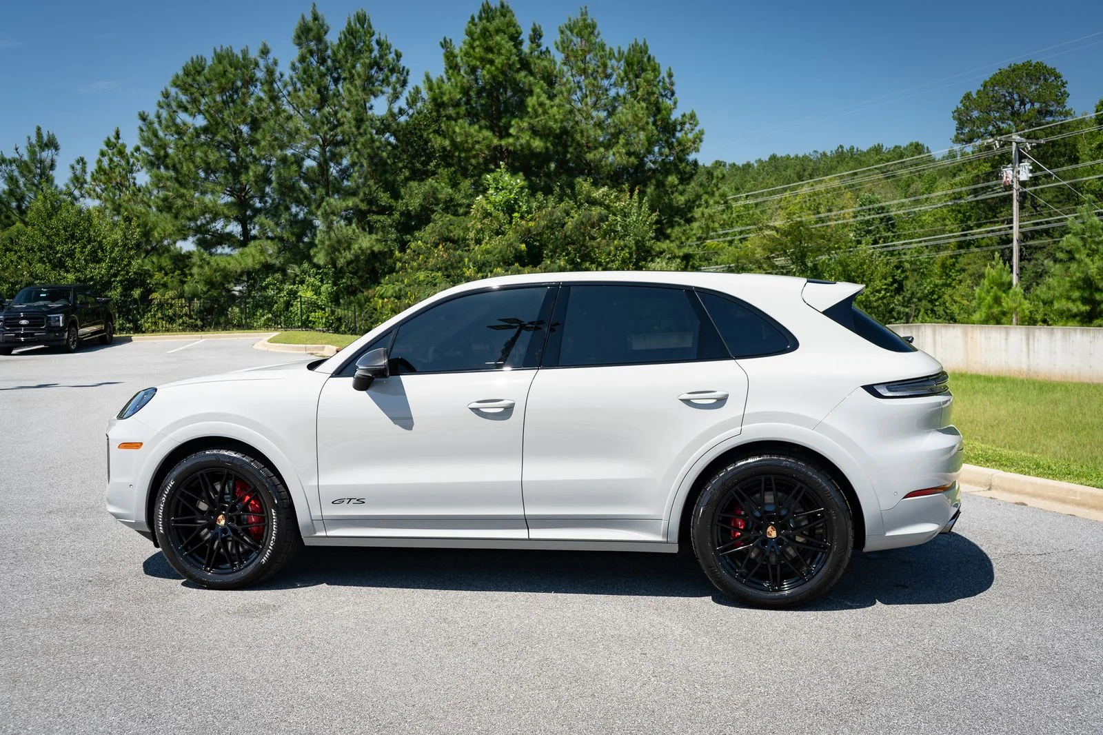 Used 2023  Porsche GTS image 19