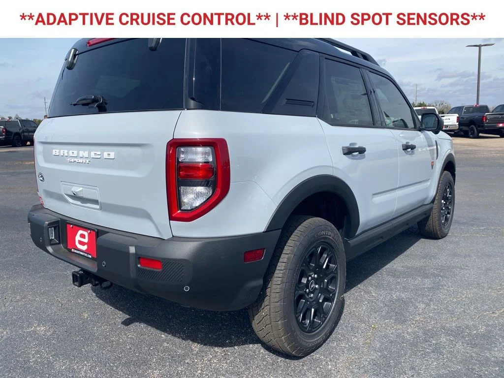New 2026 Space White Metallic Ford Badlands® image 8