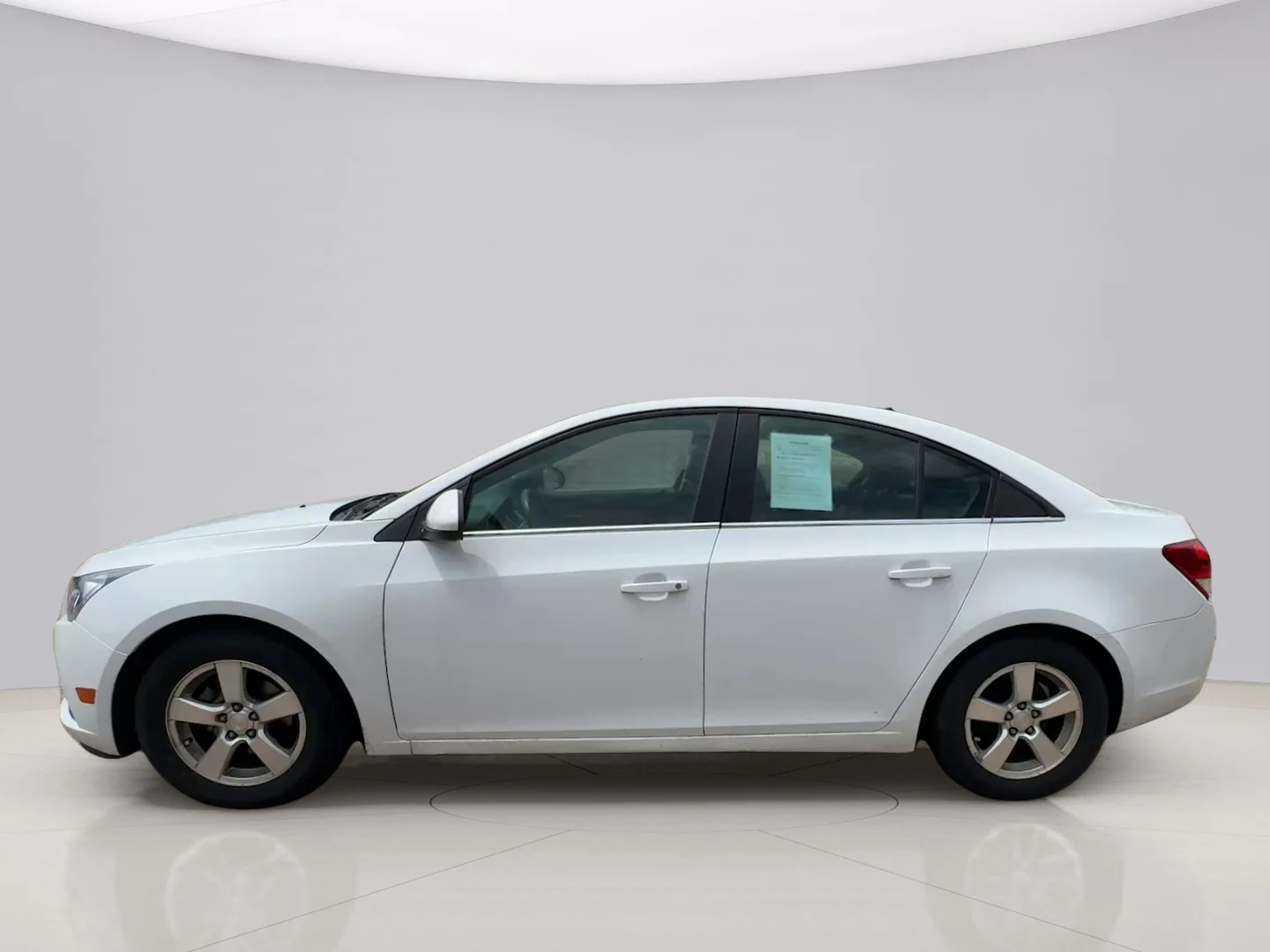Used 2014 White Chevrolet 1LT image 2
