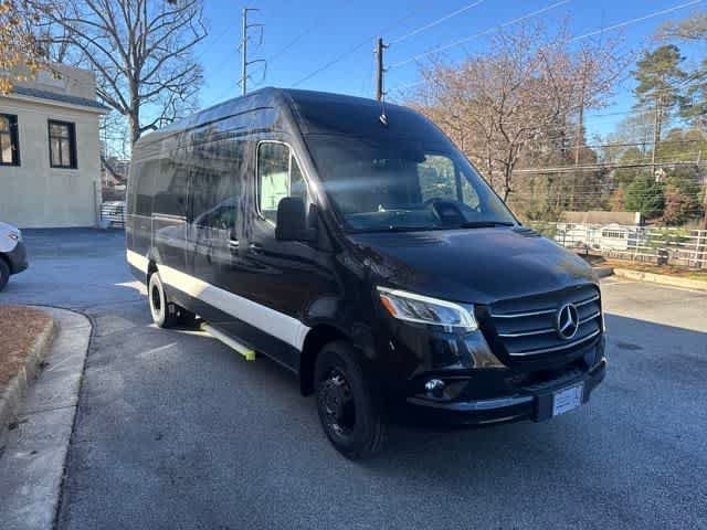 2025 Mercedes-Benz Sprinter Cargo Van