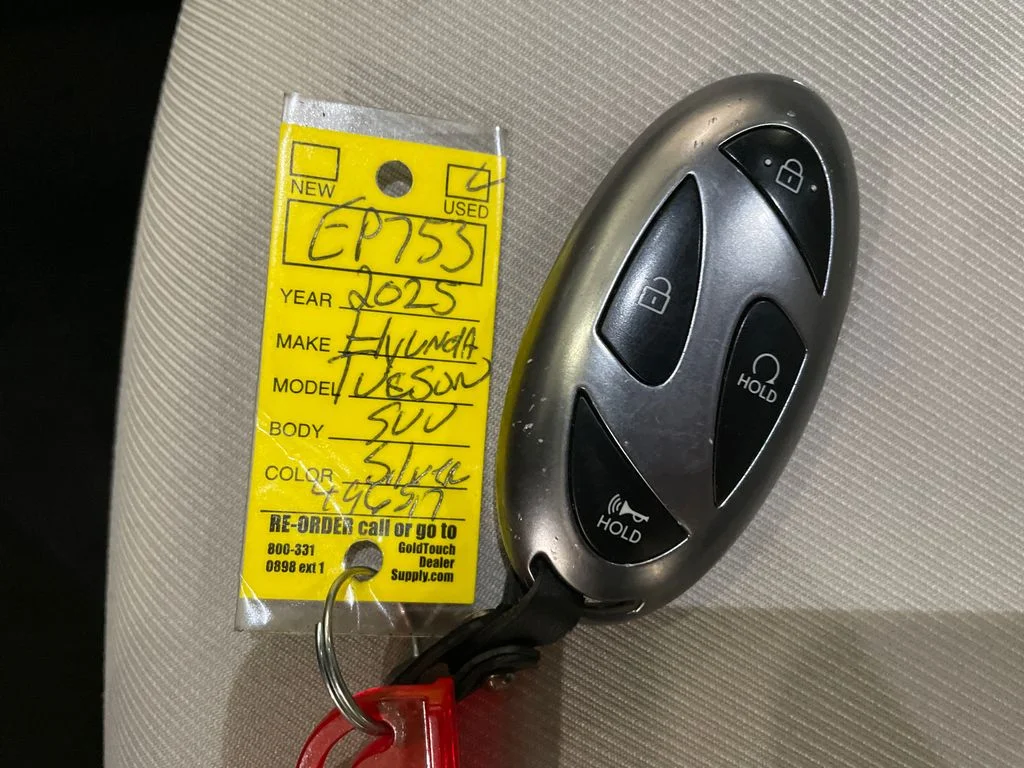 Used 2025 Shimmering Silver Hyundai SEL image 31