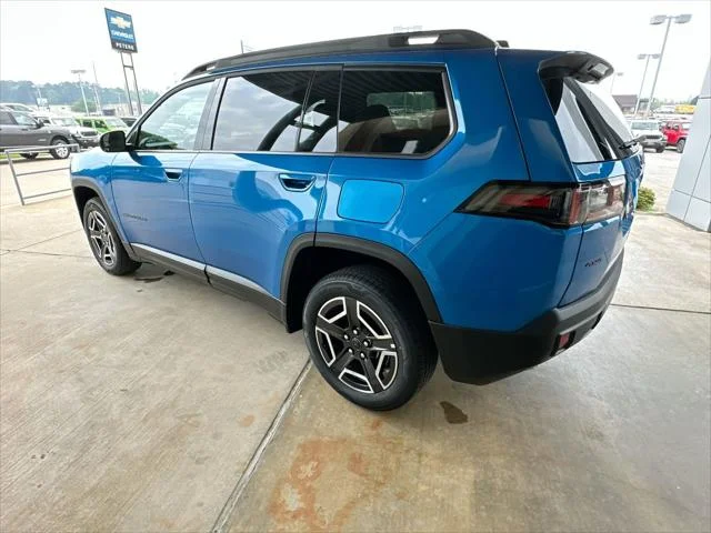 New 2026 Hydro Blue Pearl-Coat Exterior Paint Jeep Laredo image 6