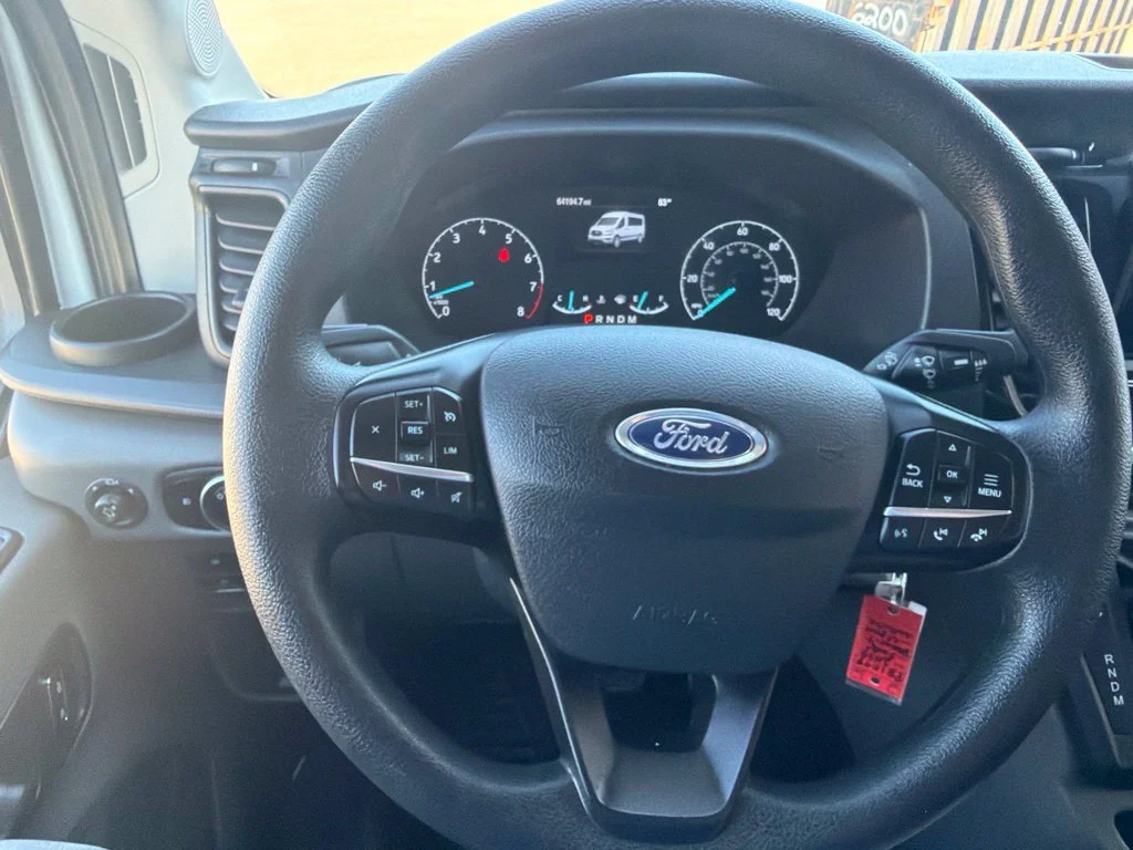 Used 2024 Oxford White Ford XLT image 18