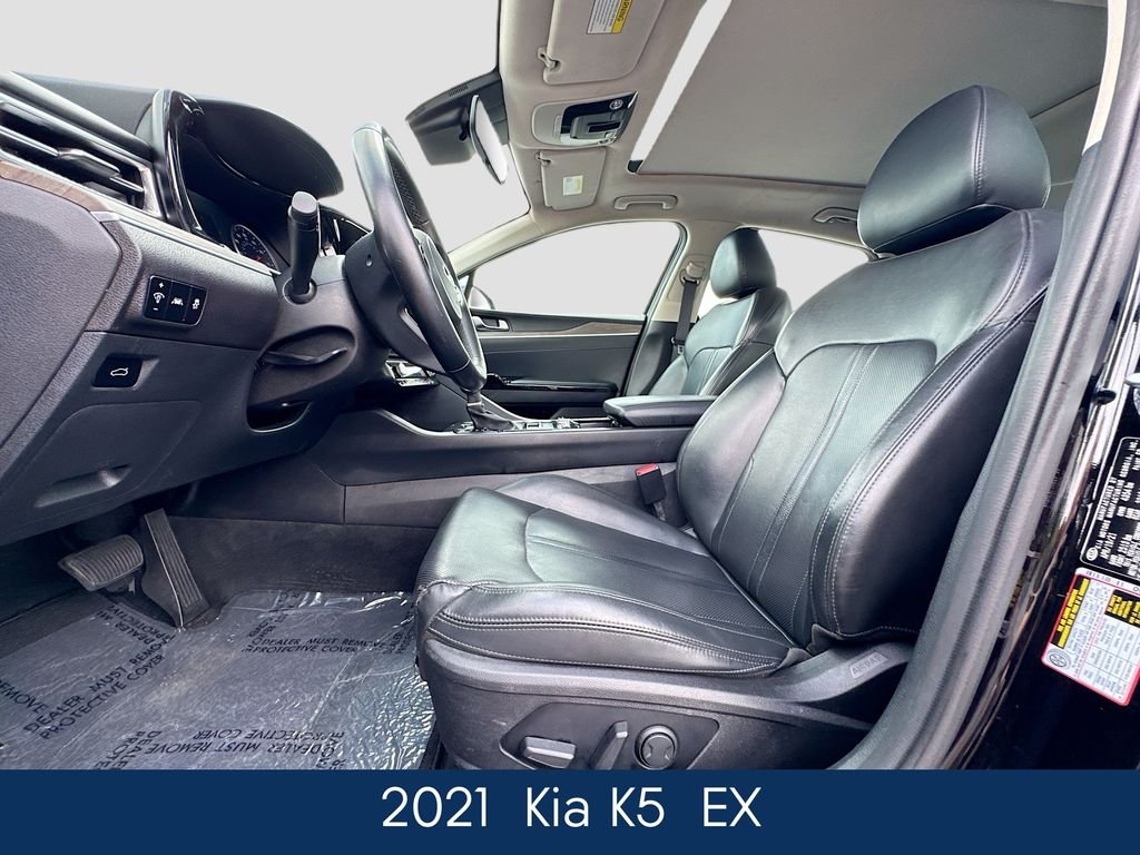 Used 2021 Black Kia EX image 24