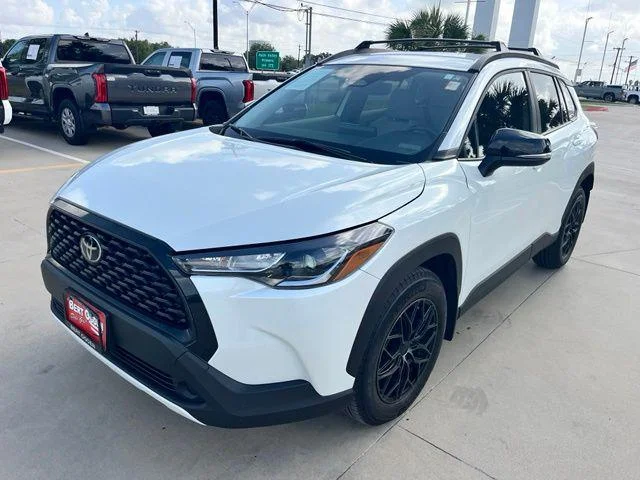 Used 2025 WIND CHILL PEARL Toyota  image 3