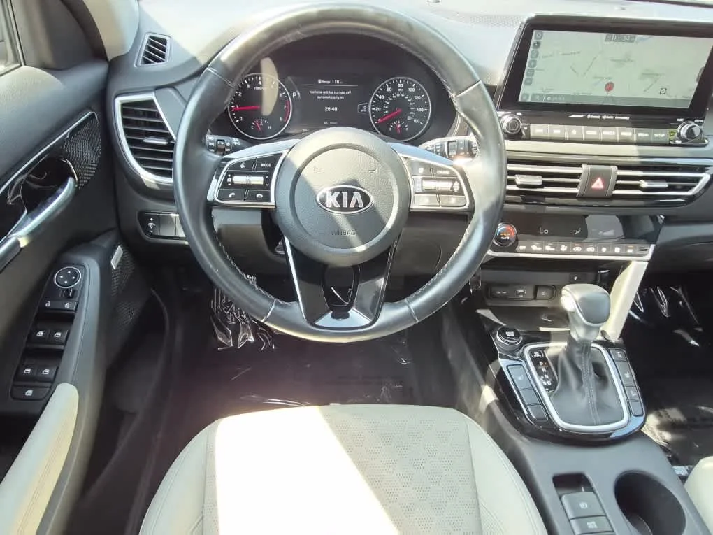 Used 2021 Steel Gray Kia SX image 8