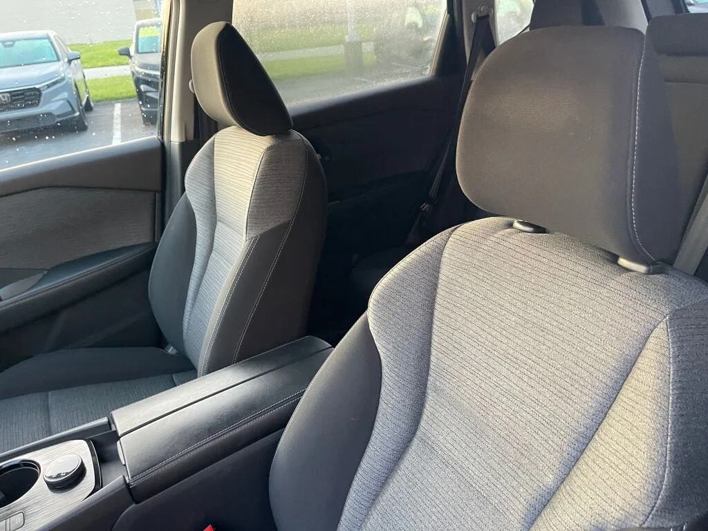 Used 2021 Super Black Nissan SV image 6
