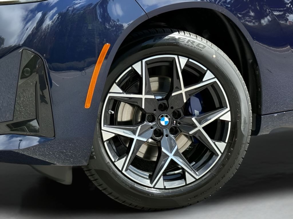New 2026 Tanzanite Blue II Metallic BMW 30 xDrive image 6