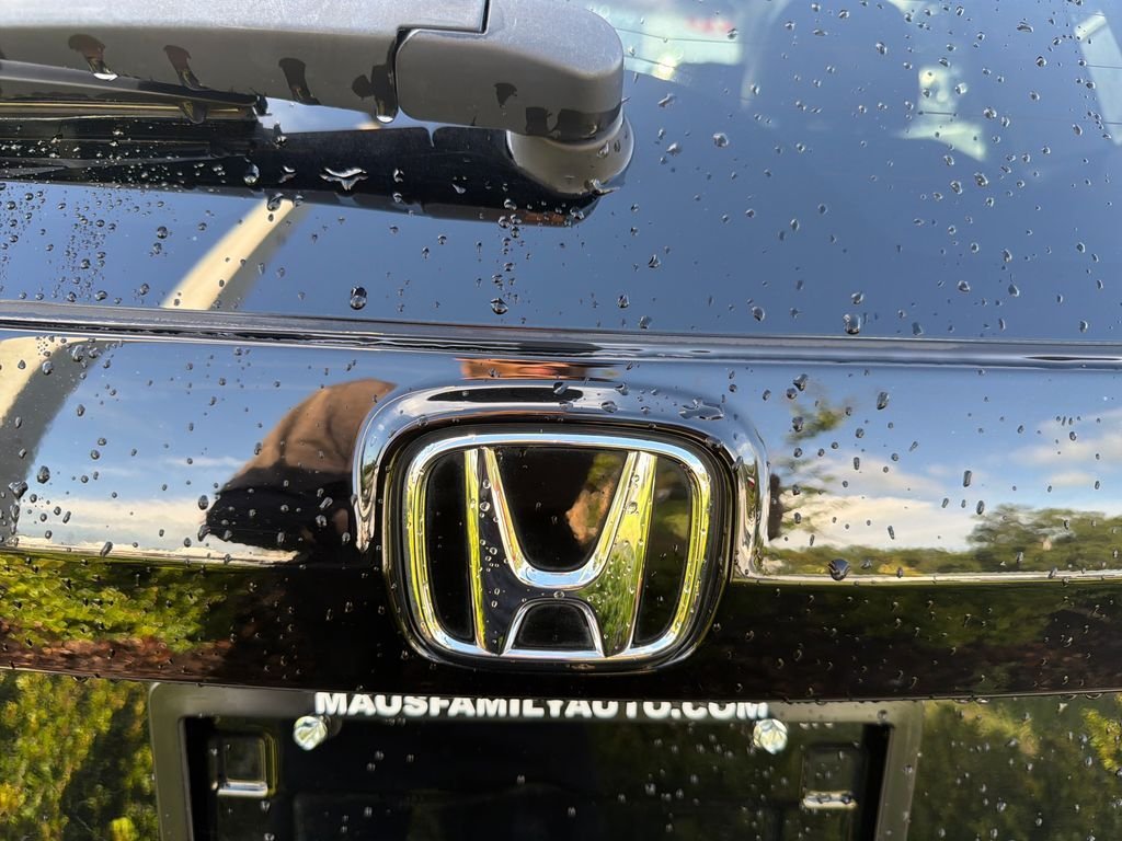 Used 2023  Honda EX-L image 14